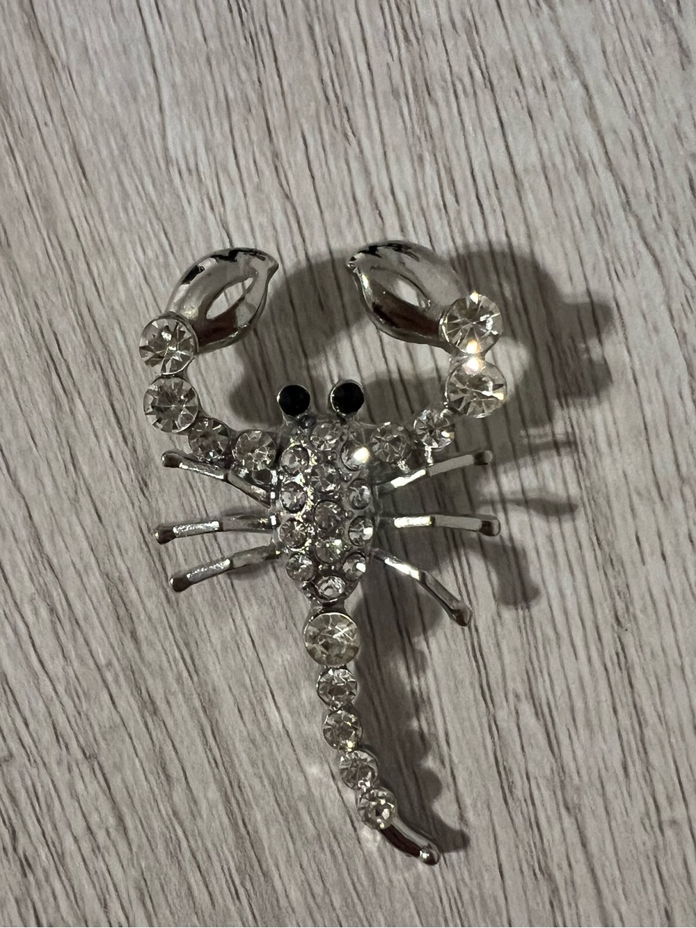 Rhinestone Scorpion Brooch - Silver Tone